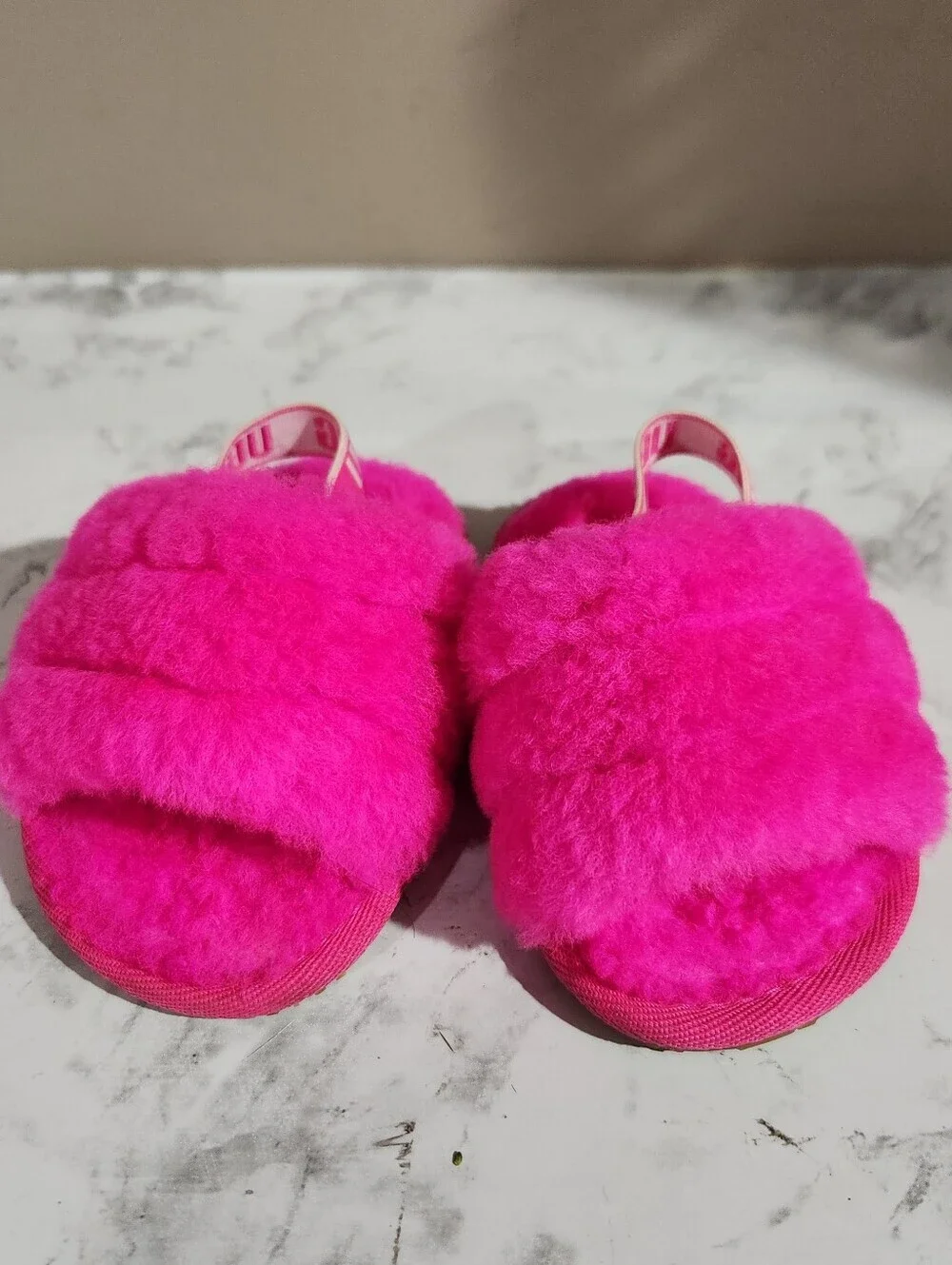 UGG Little Kids Fluff Yeah Rock Rose Slide 1098494K Toddler Size 4